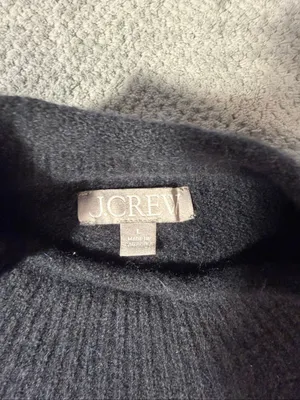 J.Crew Women’s Large Black Merino Wool Alpaca Blend Raglan Mock Neck Sweater thumbnail 3