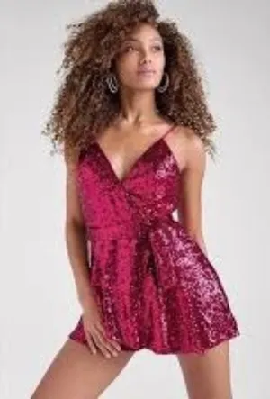 Venus Womens Sequin Romper V-Neck Spaghetti Strap Size L Sparkly Glam Party NEW thumbnail 1