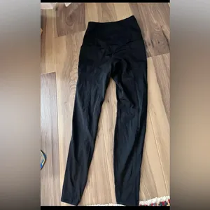 Amazon Black High-Rise Women's Stretch Pants thumbnail 3