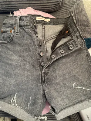 Levi’s High-Waist Gray Denim‎ Cutoff Shorts thumbnail 4