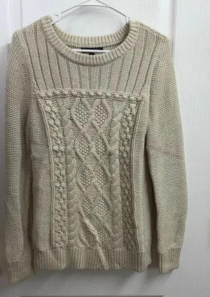 Banana Republic cream cable soft thick knit crewneck sweater cotton neutral S thumbnail 1