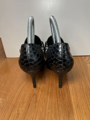 Michael Kors Shoes Womens Size 6.5 Black Suede Snake Ankle Booties Zip thumbnail 6