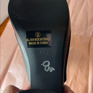 Lulu's Elegant Black Mules thumbnail 9