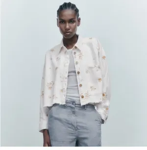 Zara denim jacket thumbnail 3