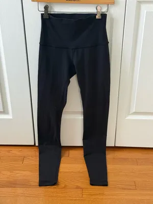 Lululemon Wunder Under High Rise 31” in Black thumbnail 2