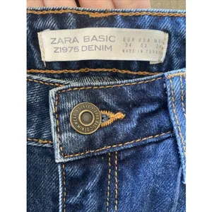 Zara Z1975 Straight Leg Jeans Womens Size 2 Blue Dark Wash Denim New Normcore thumbnail 6
