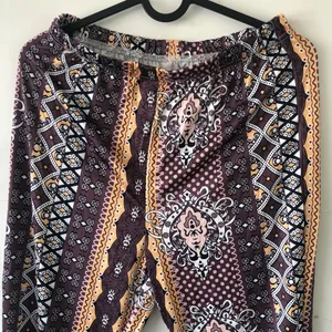 Amazon Hippie Bellbottom Stretchy Groovy Pants size Medium thumbnail 2
