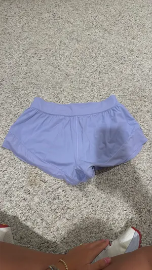 Lululemon Shorts Calm Tides 2.5" thumbnail 3