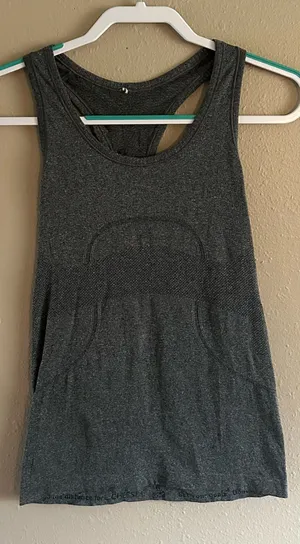 Lululemon Swiftly Tech Racerback Tank Top Heathered Grey "Run For Cheese" - Size 6 thumbnail 1