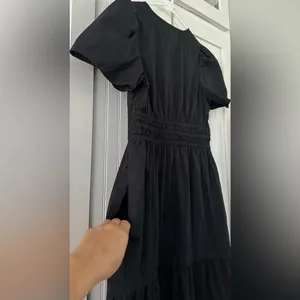 Quince 100% Organic Cotton Poplin Tiered Maxi Dress size small thumbnail 7