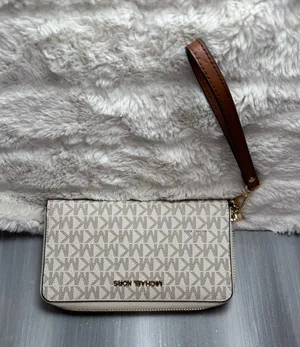 Michael Kors Jet Set Travel Wallet thumbnail 1