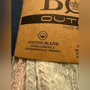 Born Outdoor No SHOWS Cotton Acrylic Wool Blend Socks 4 Pairs Shoe NWT Size 4-10 thumbnail 5