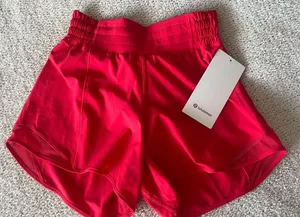 Lululemon Shorts Hotty Hot thumbnail 1