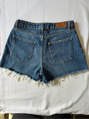 Sézane Indigo Button-Front Distressed Denim Shorts thumbnail 6