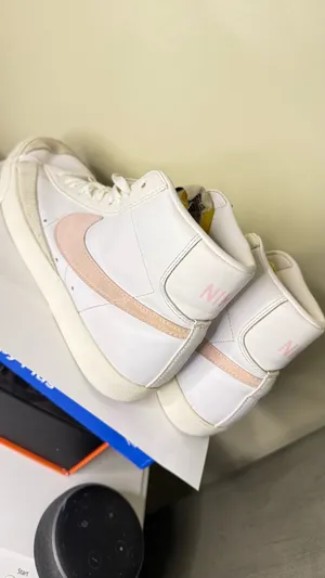 Nike Blazer Mid '77 Vintage White Pink Oxford 2021 Size 8.5 thumbnail 5