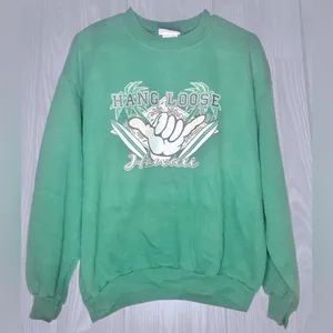 LEE Women’s Hawaii Hang Loose Graphic Crewneck thumbnail 3