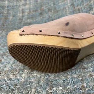 Five Worlds By Cordani Zafira Wooden Clog Sandal in Pink Nubuck Leather thumbnail 9
