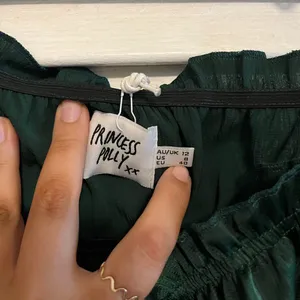 Princess Polly Tie Strap Crop Top thumbnail 4