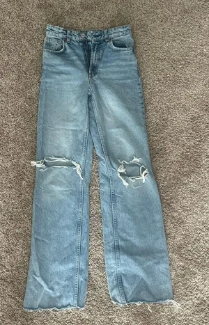 ZARA Jeans thumbnail 1
