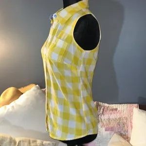 Boden Size 2R Sleeveless Button Down Shirt thumbnail 9