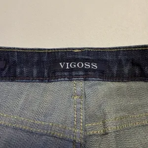 Vigoss Jagger Super‎ Skinny Med Rise Distressed Jeans Women 28 Trendy Dark Wash thumbnail 7