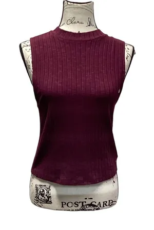 American Eagle chic ribbed high neck sleeveless sweater Burgundy size Large thumbnail 1