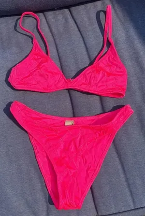 Triangl bikini  thumbnail 1