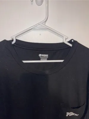 PINK Victoria's Secret Black Pocket Tee - Sz XL thumbnail 4