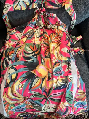 Cut out tropical boutique maxi dress thumbnail 4