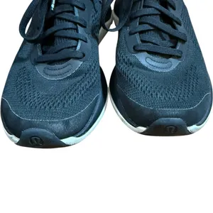Lululemon ChargeFeel Workout Mid‎ Black Seamless Sneakers Running Shoes Sz 8.5 thumbnail 7