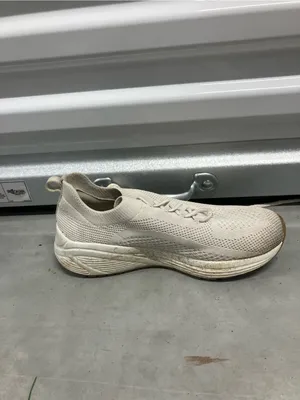 Bob Sport by Skechers Size 8 walking white thumbnail 6