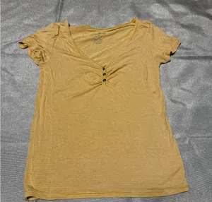 American Eagle Outfitters Yellow Fitted Short Sleeve Tee thumbnail 1