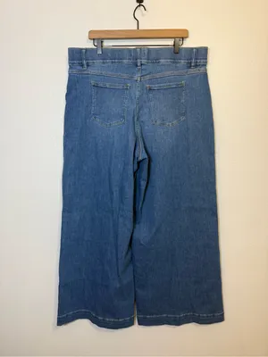 Spanx Pull on Crop Wide Leg Jeans thumbnail 3