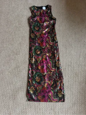 Misa Los Angeles Nakia Floral Sequin Sleeveless Midi Dress size small thumbnail 4