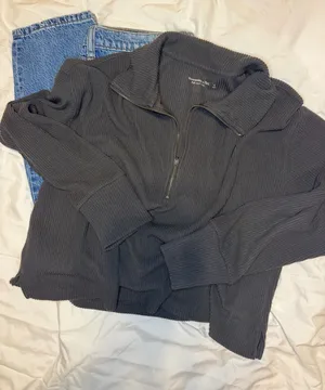 Abercrombie and fitch thumbnail 1