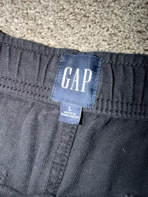 Gap Mid-Rise easy barrel jeans thumbnail 3