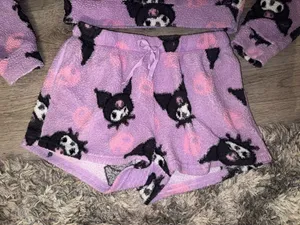 Kuromi Sanrio Hot Topic exclusive 2023 Sherpa 2Pc purple set LRG thumbnail 5