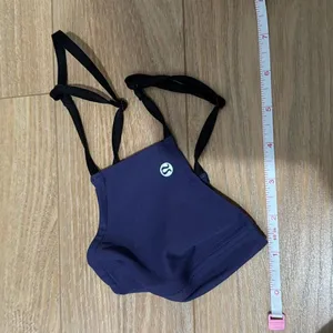 ‎Lululemon purple reusable mask thumbnail 2