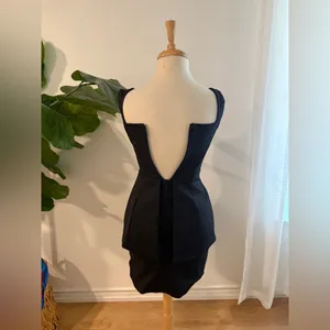 Clubs London | MACI BLACK TAILORED SQUARE-NECK MINI DRESS thumbnail 6