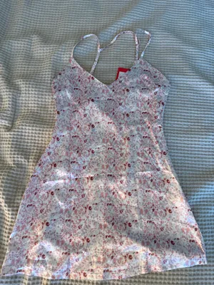 Beginning Boutique Dress Mini thumbnail 4