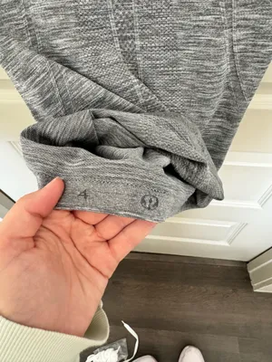 Lululemon Short Sleeve Top thumbnail 3