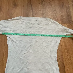 The North Face gray white long sleeve top‎ thumbnail 6