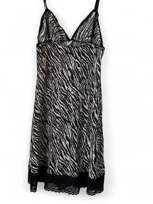 Victoria’s Secret Zebra Lace Slip thumbnail 3