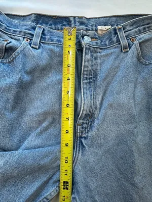 Vintage Levi's 560 Comfort Fit Loose Blue Denim Jeans Straight Leg Y2K 16 thumbnail 7
