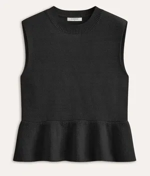 COMMENSE Sleeveless Ruffle Hem Sweater Vest COLOR - Black Sold out online NWT thumbnail 1