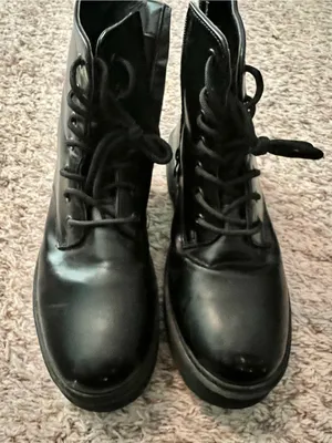 Black Lace-Up Platform Ankle Boots for Women thumbnail 1