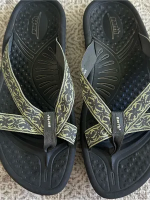Earth Cabo San Lucas Flip Flops Black Size 8 thumbnail 2