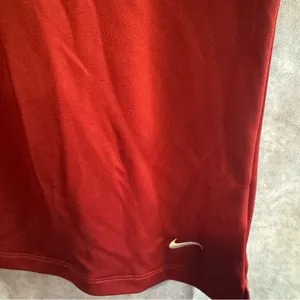 Nike Golf Women’s Large Red Sleeveless Polo Dri-Fit Shirt thumbnail 2