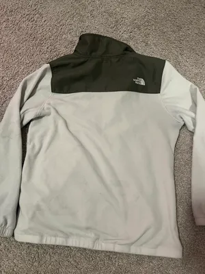 The North Face Fleece Pullover thumbnail 4