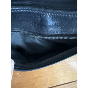 Vintage Y2K Minimalist Fossil Small Black Pebble Leather Crossbody Has Key Charm thumbnail 6